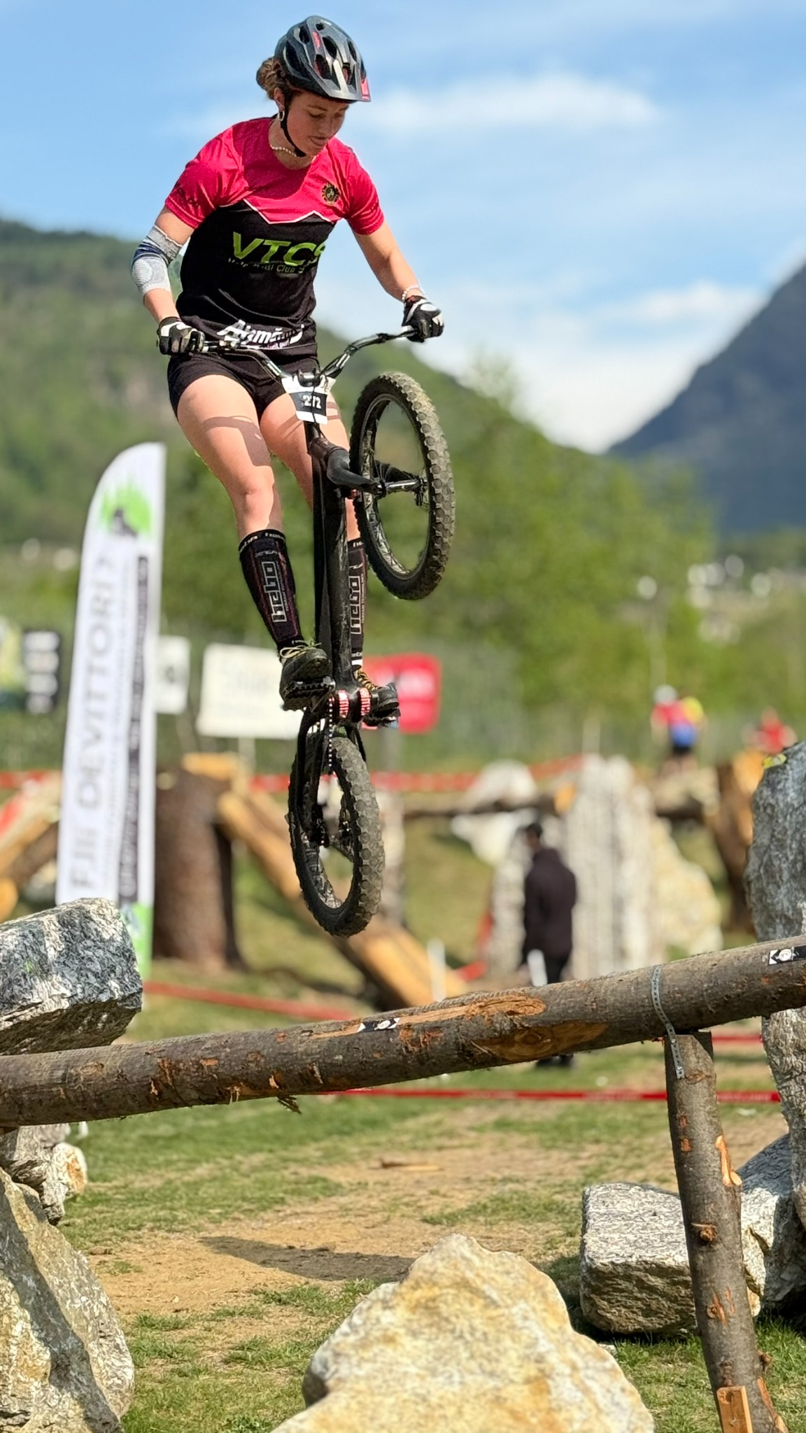 Velo Trial Action